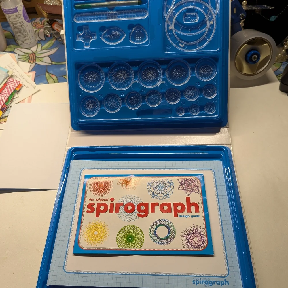 Spirograph Delux Set Unlimited Designs